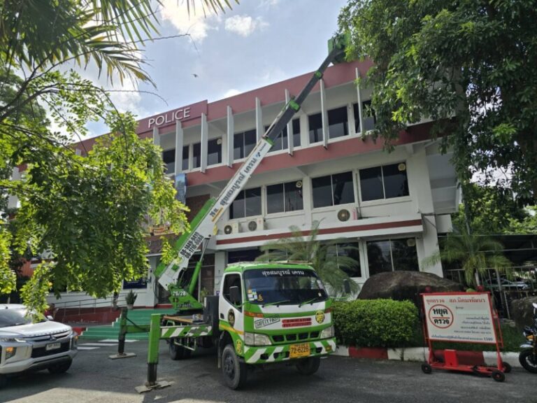 รถกระเช้าให้เช่าอ่าวอุดม